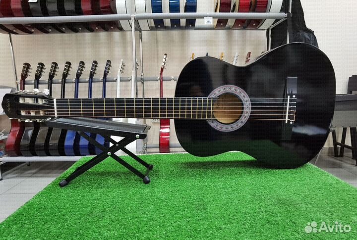 Гитара классическая