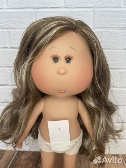 Кукла Мия Nines d'Onil с русыми волосами