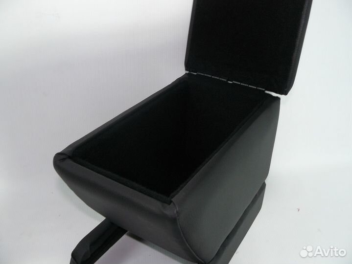 Подлокотник Киа Рио 2017, Экокожа