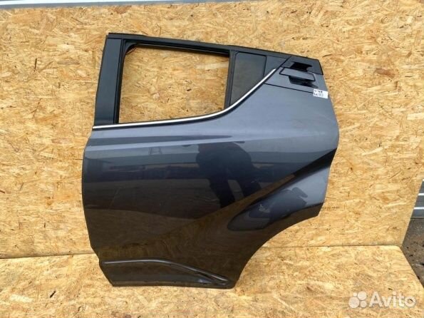 Дверь задняя левая Toyota C-HR
