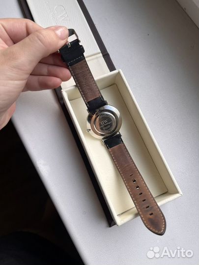 Наручные часы Daniel Wellington