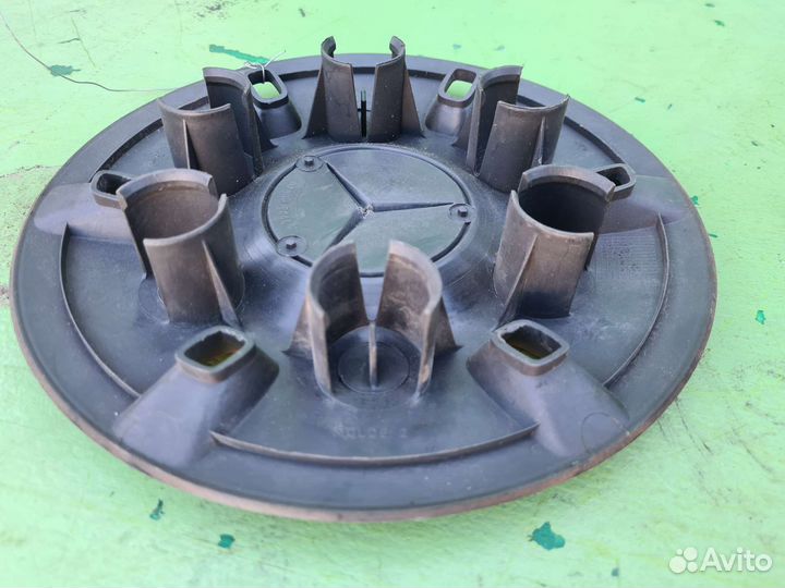 Колпак на железный диск Mercedes Sprinter 906