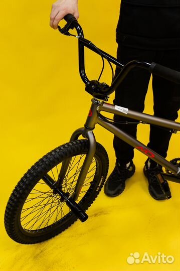 Велосипед BMX в наличии