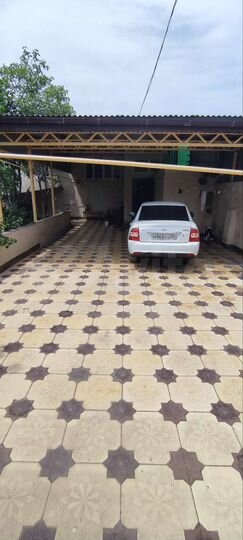 Дом 145 м² на участке 4 сот.