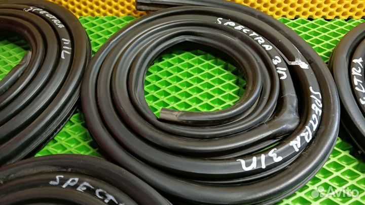 KIA Spectra Уплотнители дверного проёма