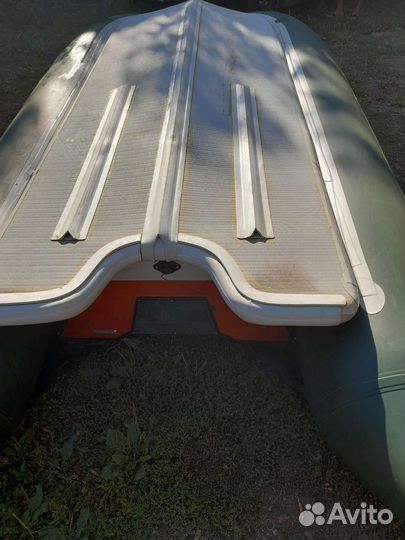 Продается лодка Stingray мх-350/0 VIB