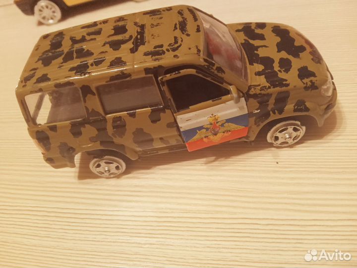 Машинки металлические пакетом