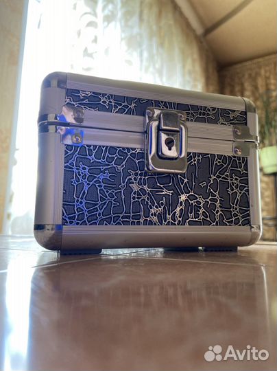 Шкатулка сундучок