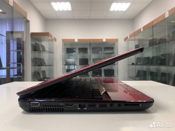 Ноутбук Hp (Core i3/ 4gb/ 7600M/ 500gb)