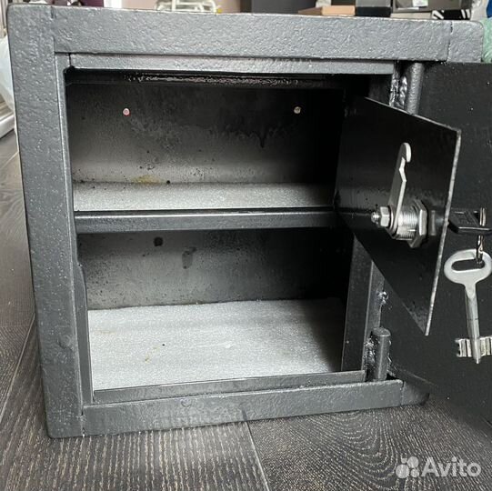 Оружейный сейф для пистолета