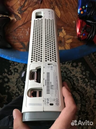 Продам Xbox 360