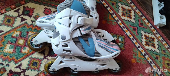 Роликовые коньки женские фирмыRoces