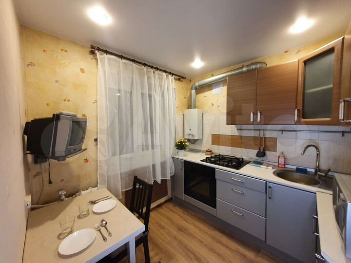 2-к. квартира, 46 м², 5/5 эт.