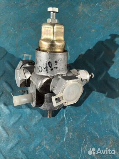 Регулятор давления воздуха камаз, ЗИЛ