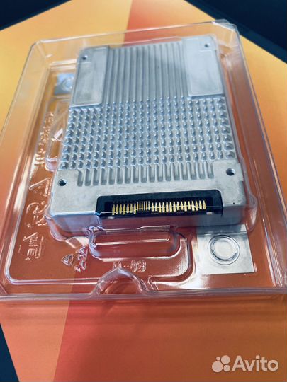 Серверный ssd Intel P4510 2.0tb ssdpе2кх020Т8Р1