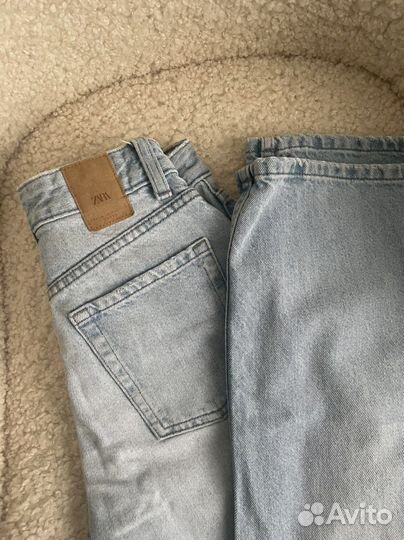 Джинсы zara
