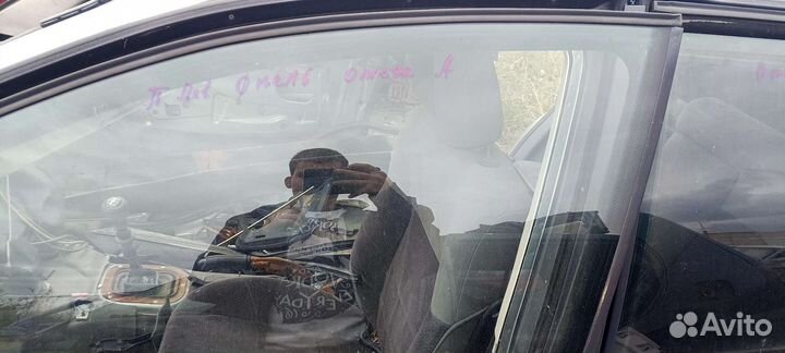 Стекло Opel omega B