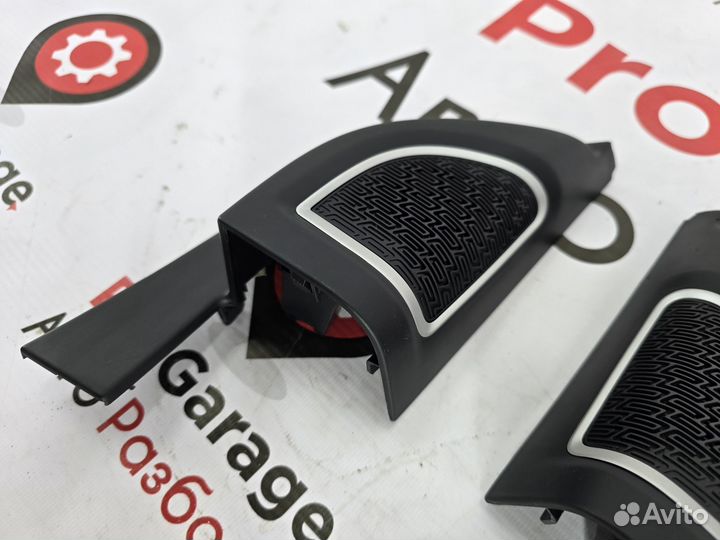 Уголок зеркала внутренний Geely Coolray Джили кулр