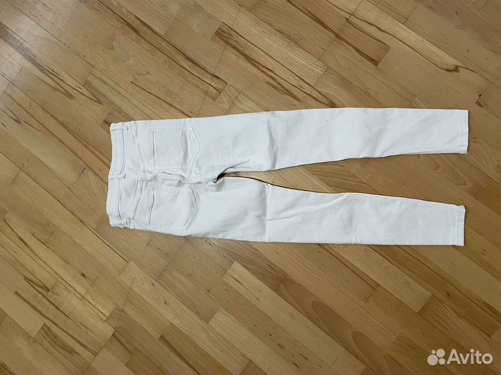 Джинсы skinny белые новые