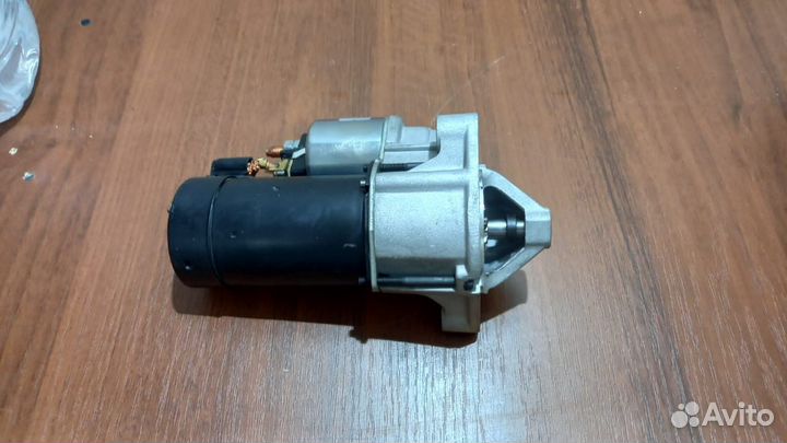 Стартер на mitsubishi lancer 9 1.6