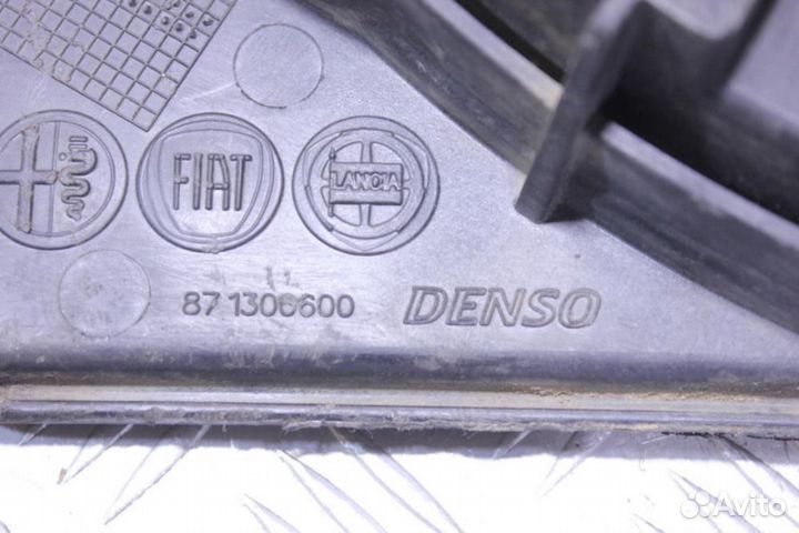 Диффузор вентилятора Fiat Punto 2005-2018