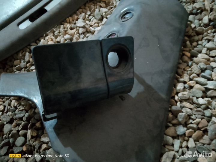 Продам пластик на марк 2 100