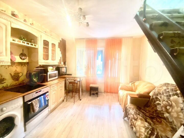 2-к. квартира, 46 м², 2/2 эт.