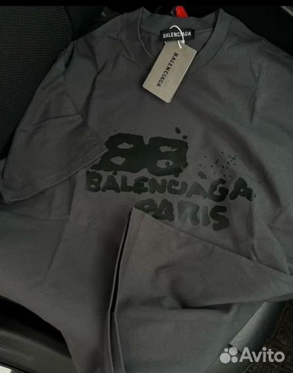 Футболка Balenciaga oversize