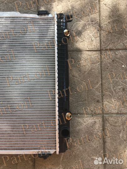Радиатор Mercedes GelendWagen W463 1989-2018