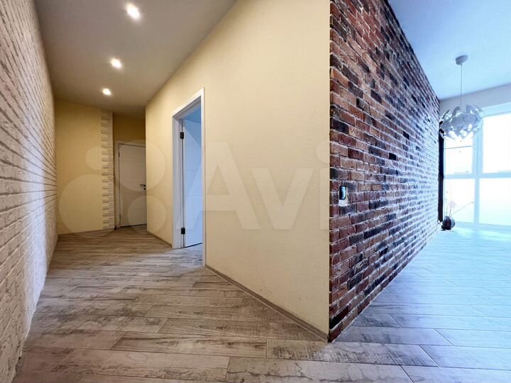 2-к. квартира, 56 м², 16/16 эт.