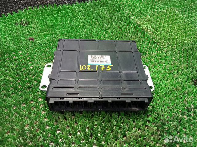 Топливная рейка правая Nissan Patrol