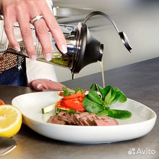 Шейкер для салатных заправок 300 мл