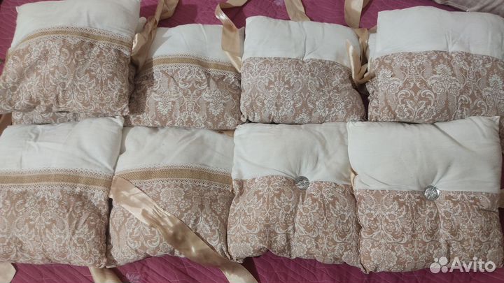 Бортики в кроватку подушки