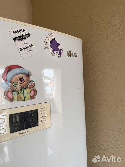Холодильник LG