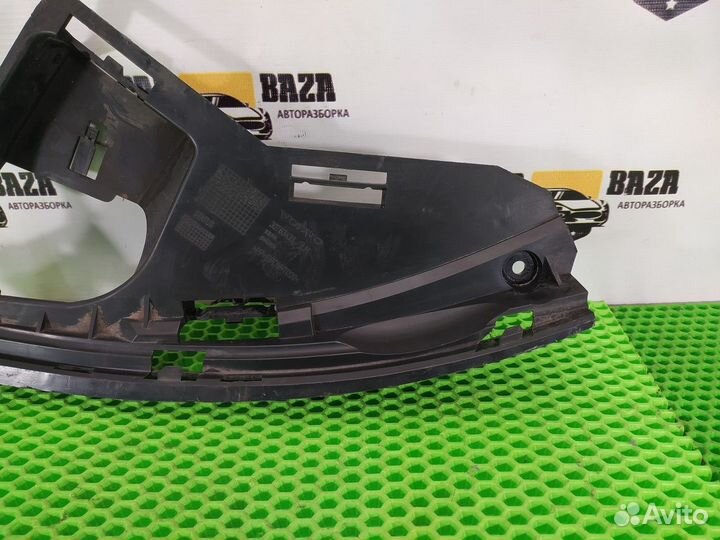 Кронштейн переднего бампера нижний левый L