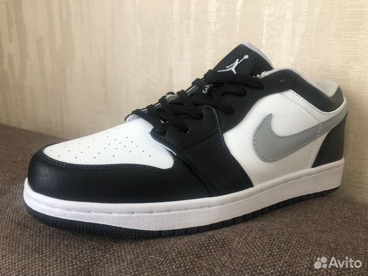 Кроссовки nike новые