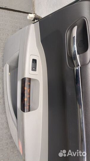 Дверь боковая Chrysler 300C, 2007