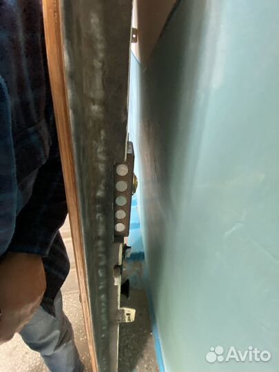 Дверь металлическая входная