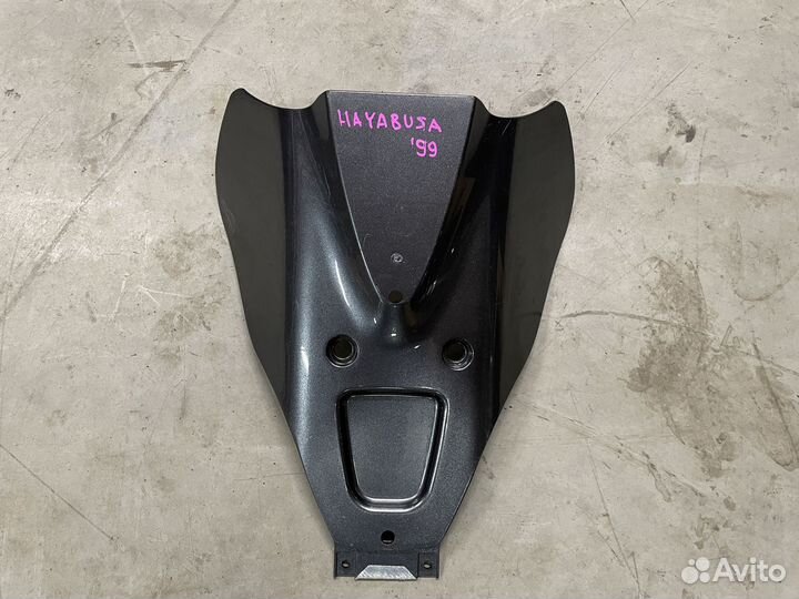 Пластик плуг Suzuki Hayabusa 97-07 год