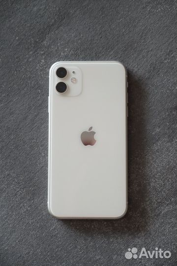 iPhone 11 128