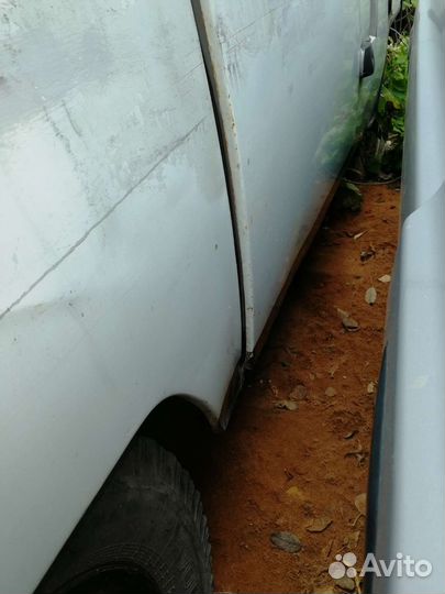 Рама, кабина, Двери на УАЗ буханку