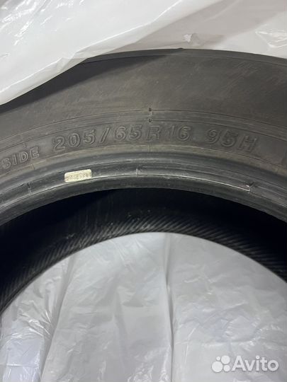 Yokohama BluEarth-GT AE51E 205/65 R16 99W