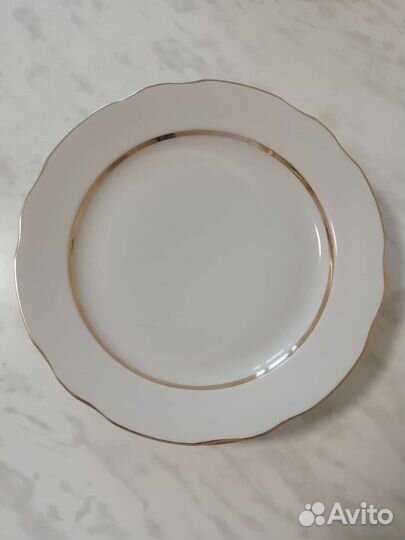 Тарелки большие Дулево
