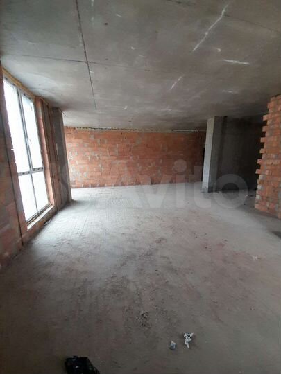 2-к. квартира, 75 м², 5/10 эт.