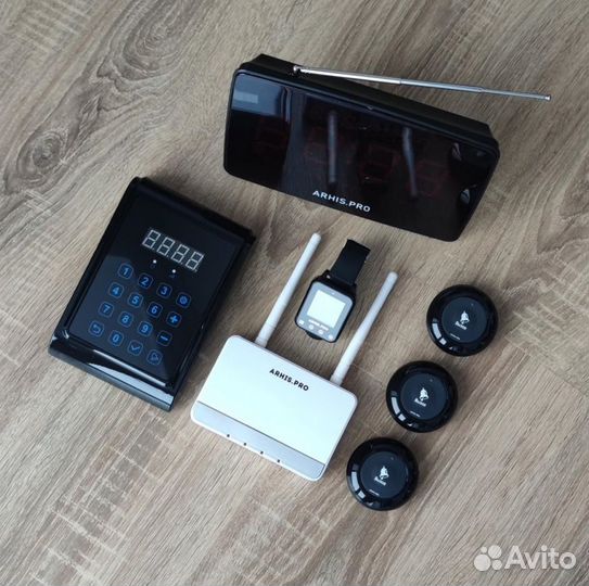 Кнопка вызова официанта,часы, табло, пульт, репите