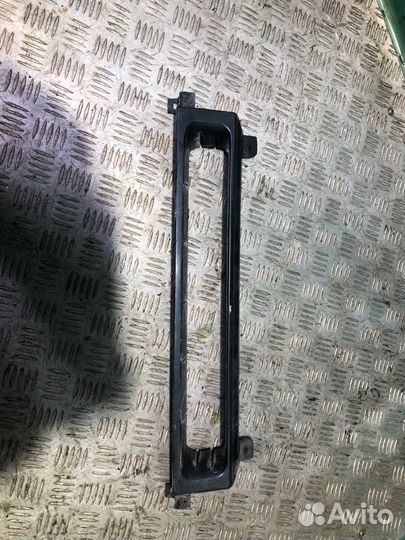 Решетка радиатора Ford Scorpio