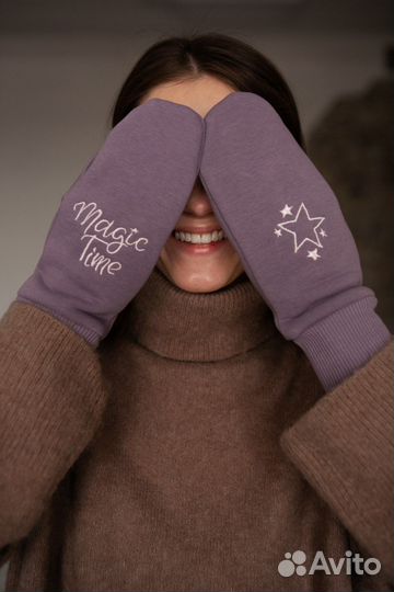 Рукавицы женские с вышивкой