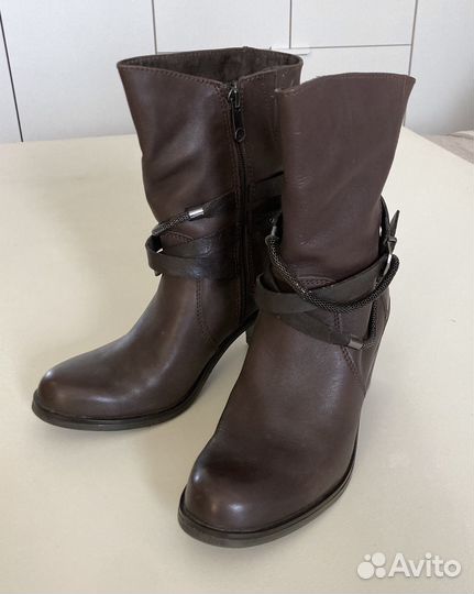 Продам демисезонные полусапожки/ботинки р. 39