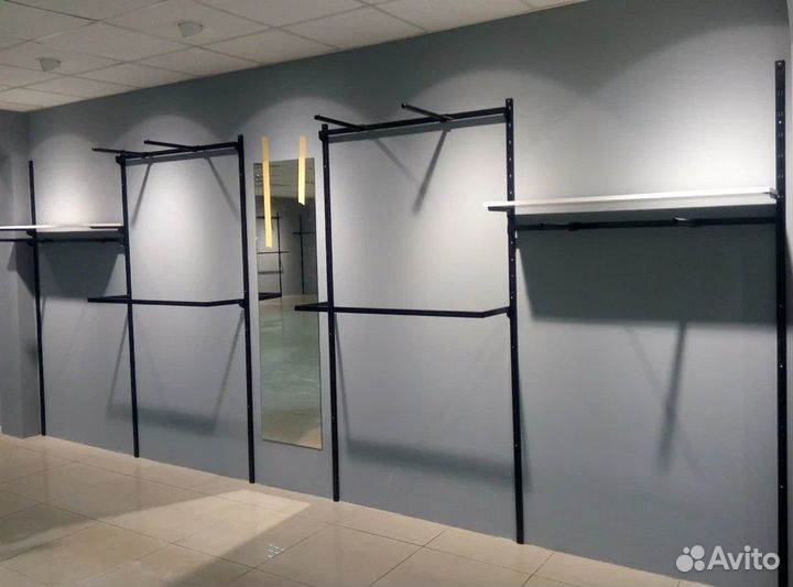 Торговое оборудование для магазина одежды