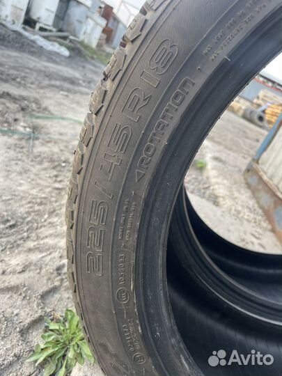 Nokian Tyres Hakkapeliitta 9 225/45 R18 99Y